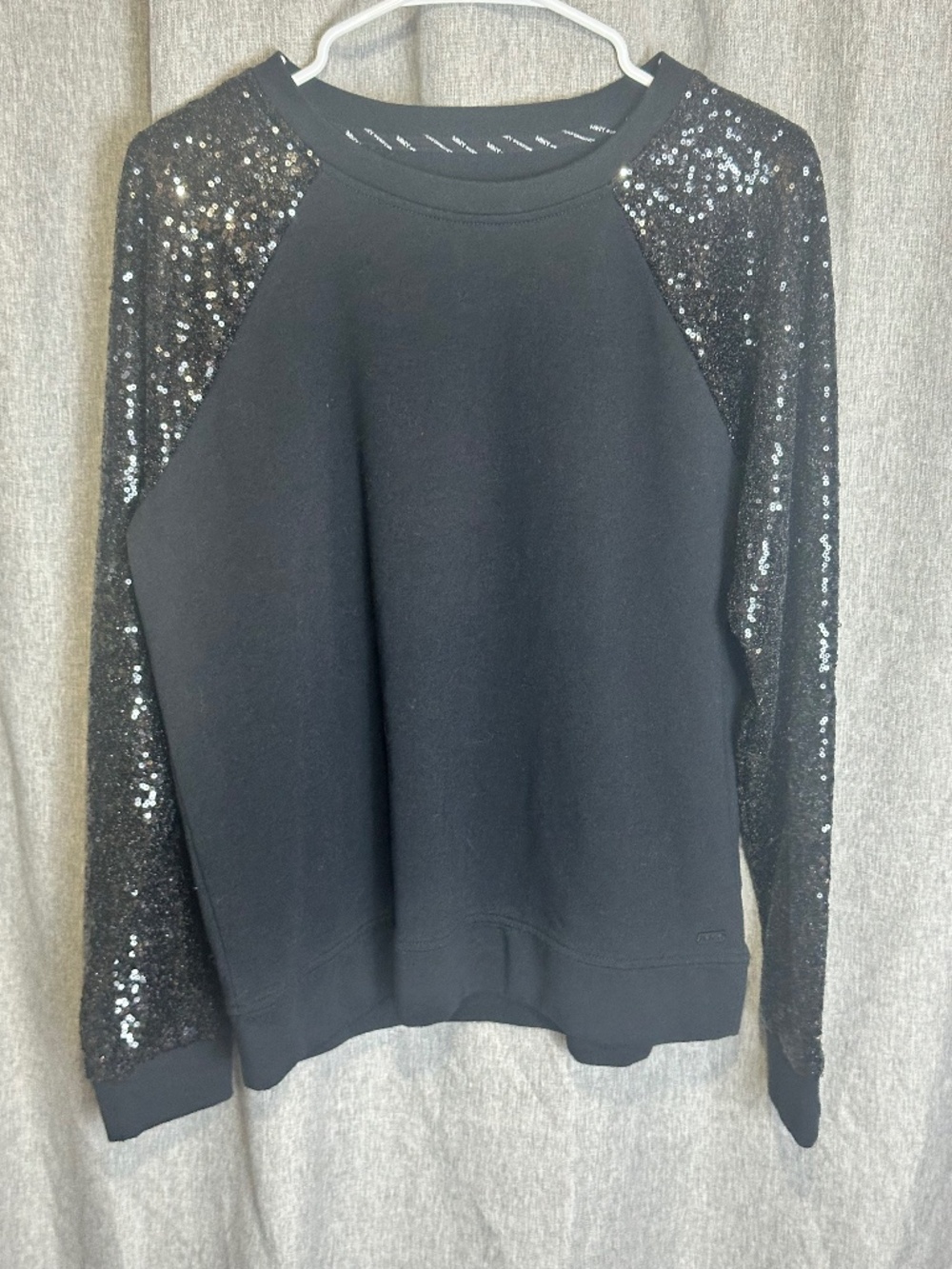 Marc New York Performance Black Sequin Raglan Sleeve Sweatshirt Medium